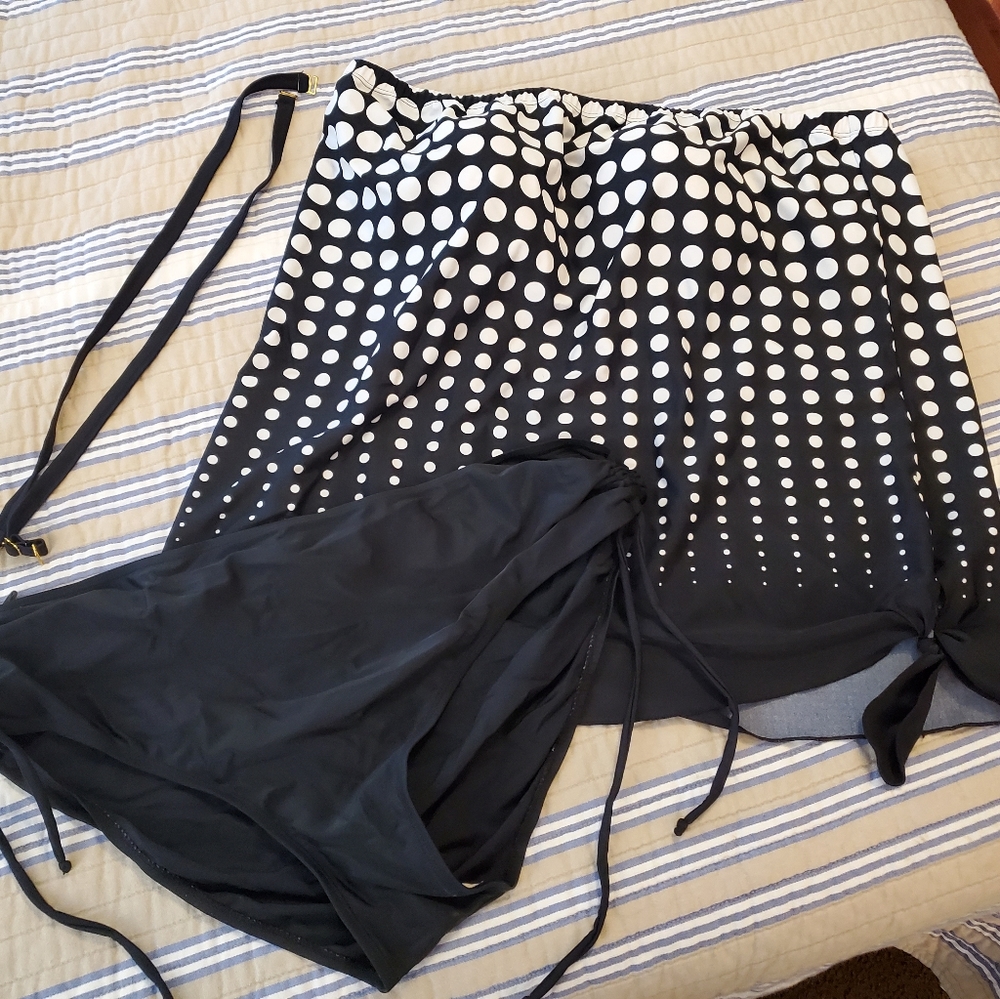 Plus size swim suit💚